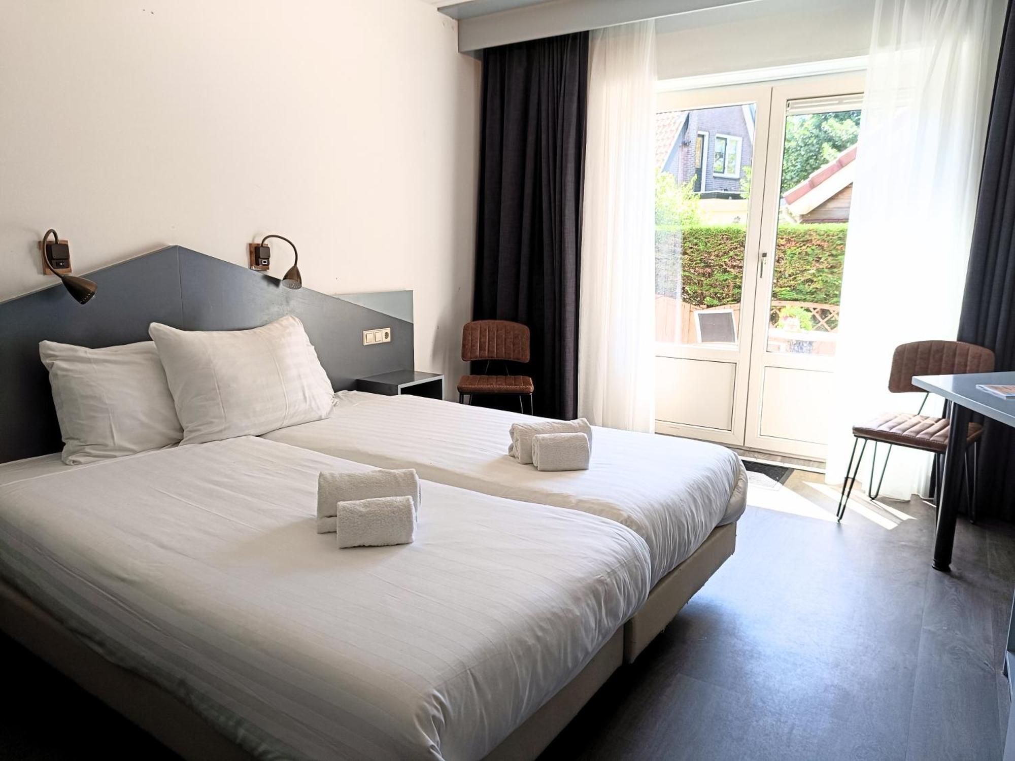Hotel Den Burg - Digital Access Ngoại thất bức ảnh