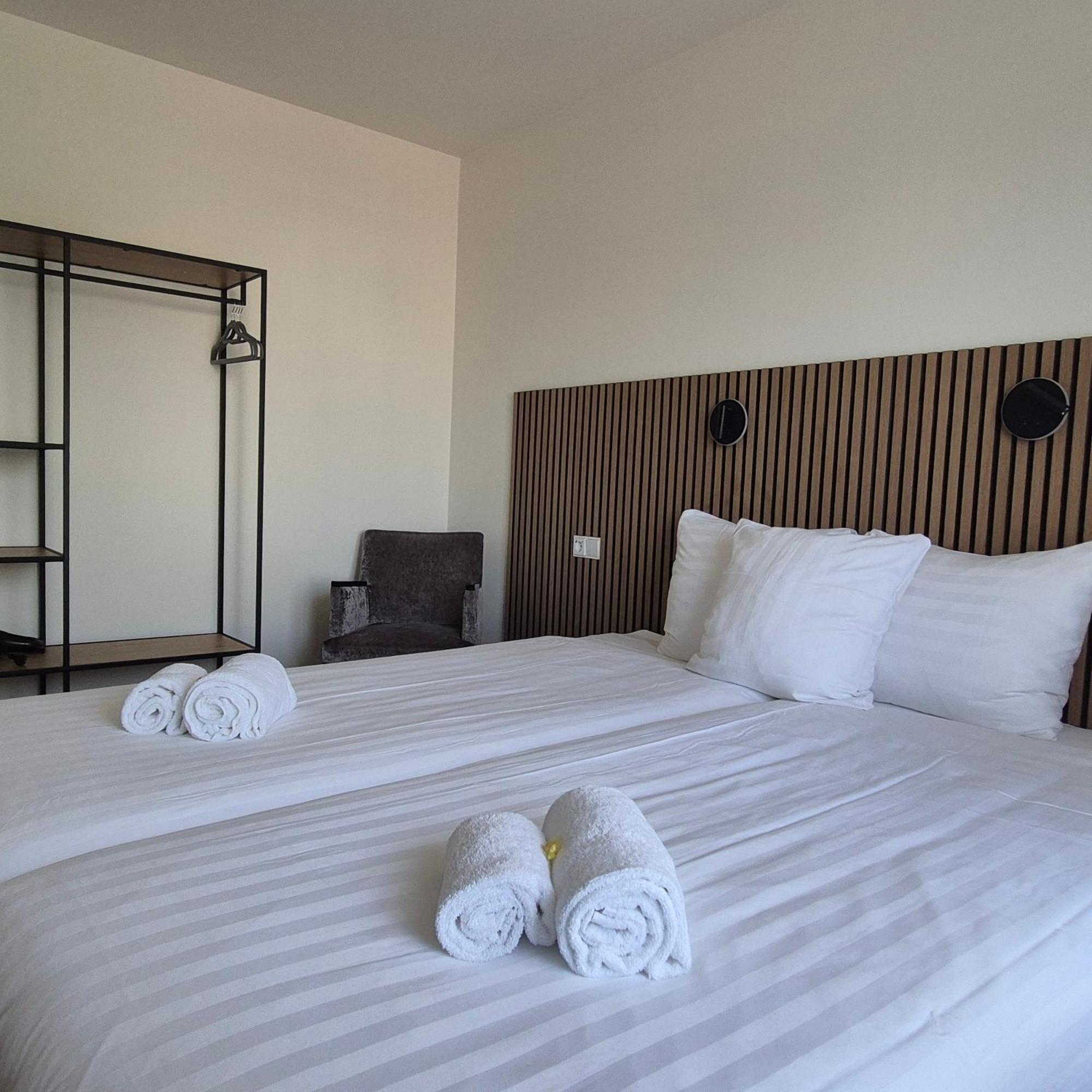 Hotel Den Burg - Digital Access Ngoại thất bức ảnh